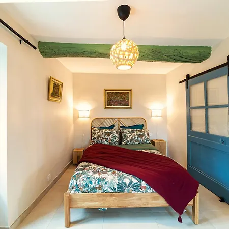 Au Domaine De Baubiac *