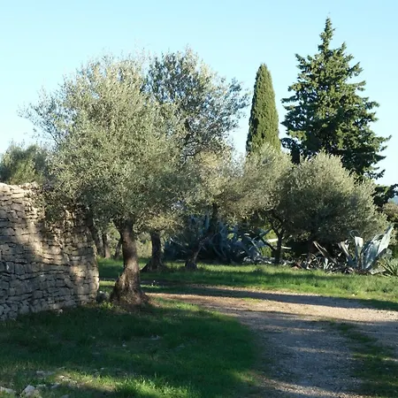 Au Domaine De Baubiac Corconne